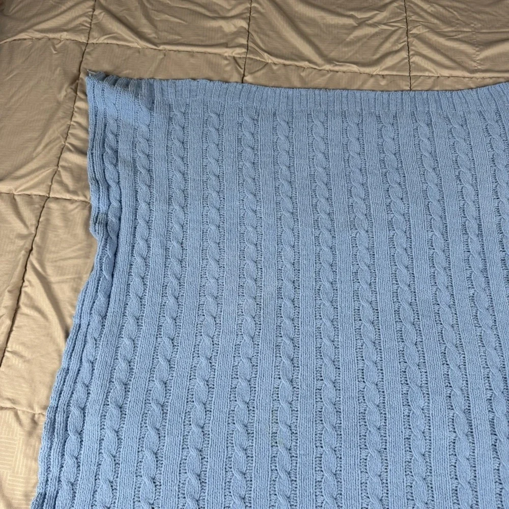 Nordstrom Baby Blue Soft Chenille Cable Knit Crib Security Lovey Blanket 30x40